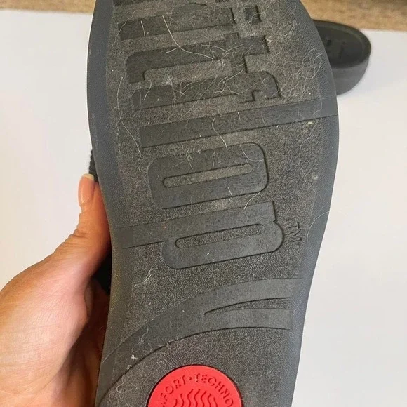 Fit flops woman's back - Picture 3 of 4